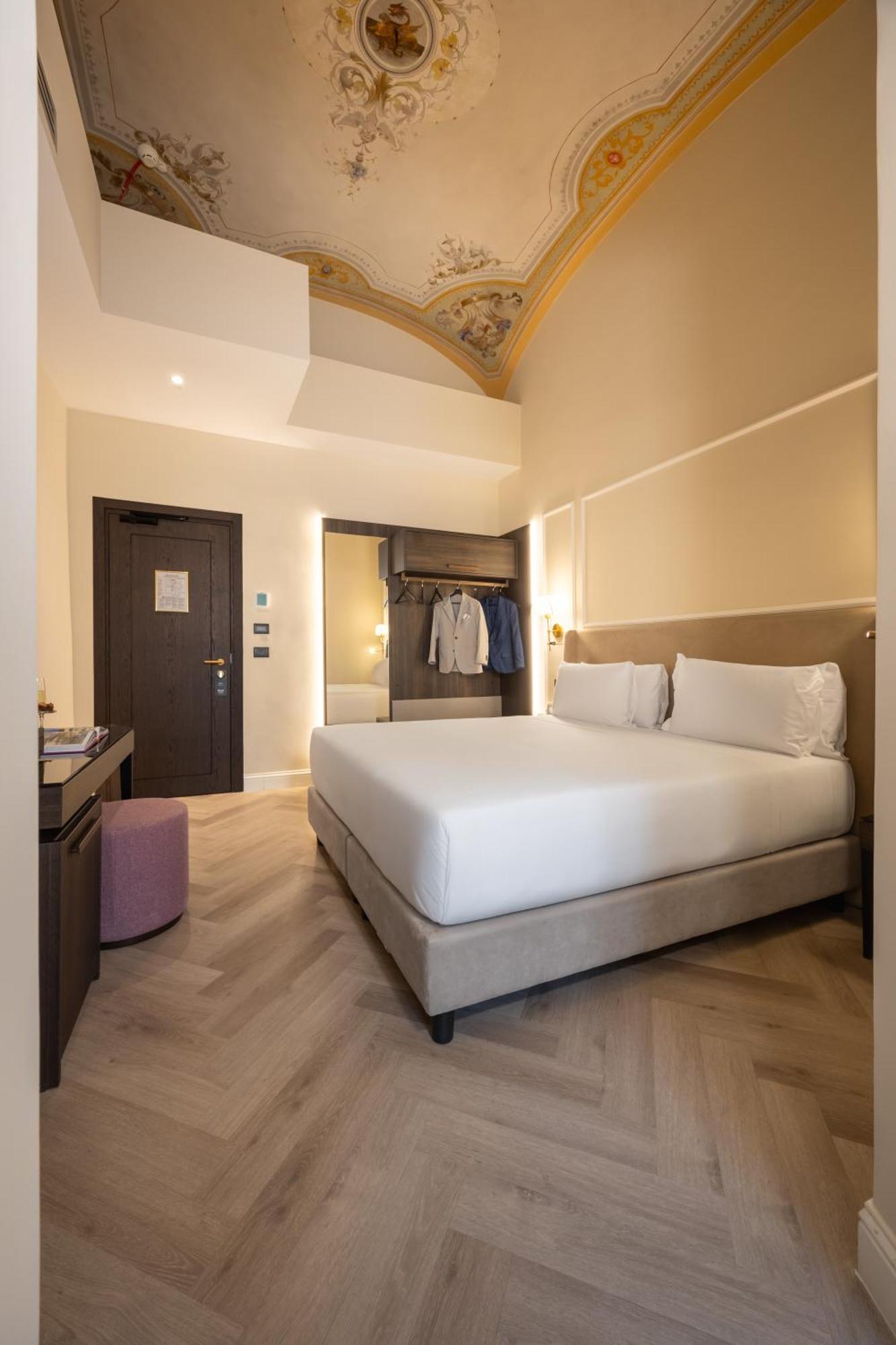 Bh Hotel Róma Kültér fotó